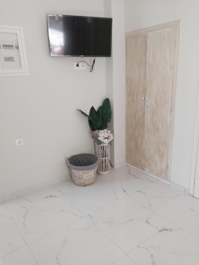Eytyhias Yard Apartments In Poros Pórosz Kültér fotó