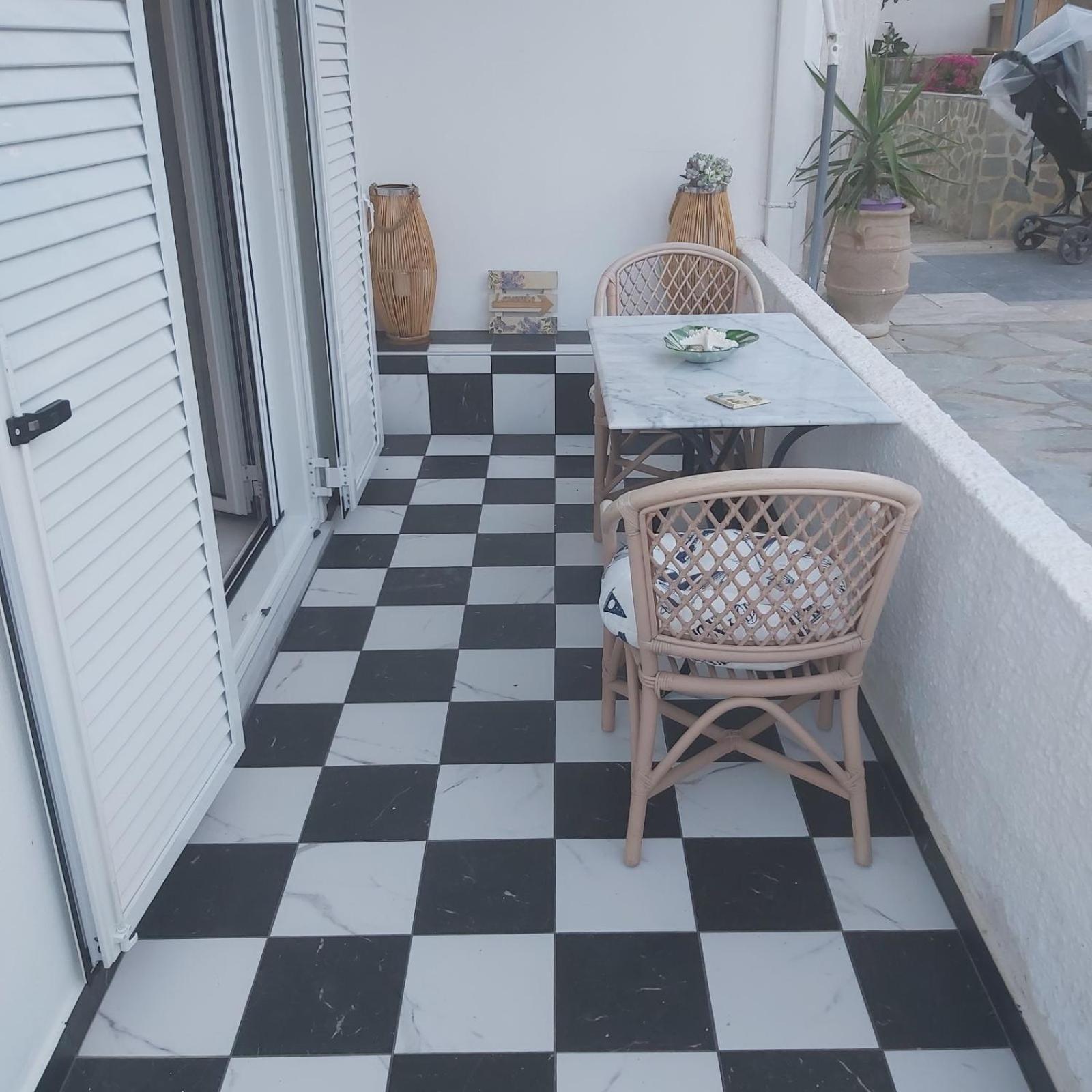 Eytyhias Yard Apartments In Poros Pórosz Kültér fotó