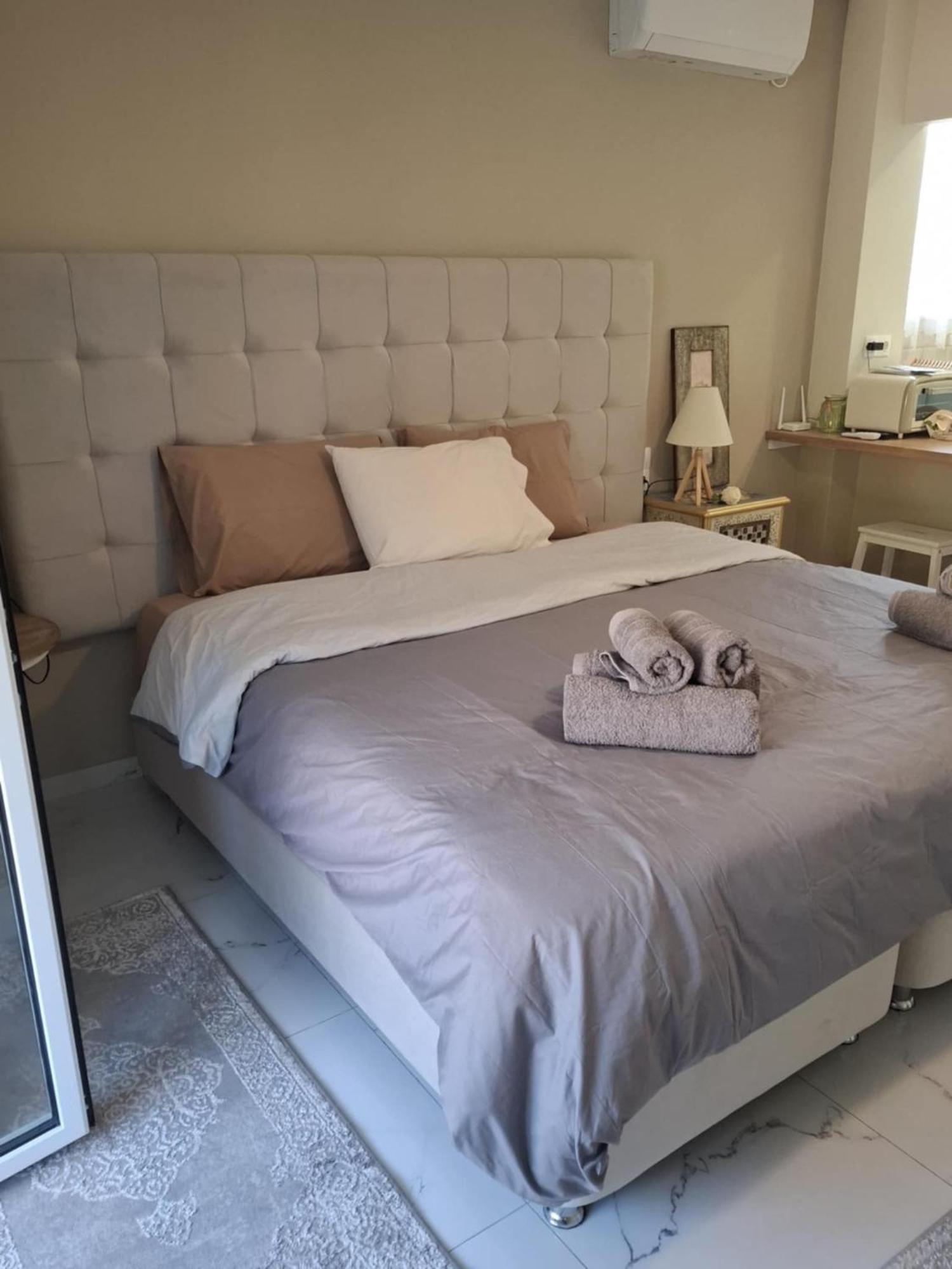 Eytyhias Yard Apartments In Poros Pórosz Kültér fotó